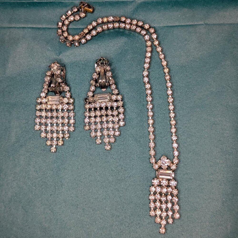 Glam Vintage Rhinestone Clip On Waterfall Earrings and Statement Necklace Set